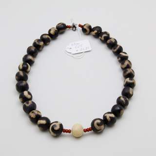 Kralenketting 025 (48cm)